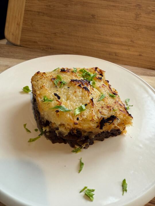 This French Onion Shepherd’s Pie is Cozy, Nourishing, and Packed with